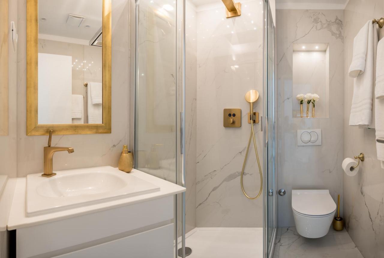 Golden Cell Apartment Split Ngoại thất bức ảnh